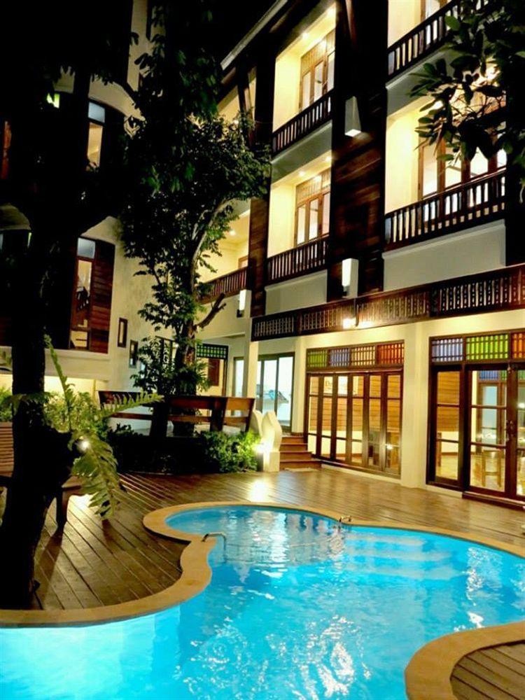 Отель Casa Da Lua Чиангмай Экстерьер фото